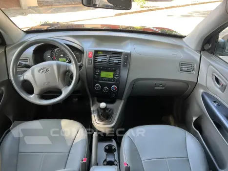 TUCSON 2.0 MPFI GL 16V 143cv 2WD