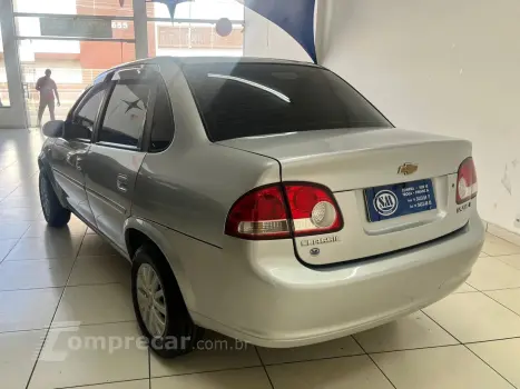 CLASSIC 1.0 MPFI LS 8V FLEX 4P MANUAL