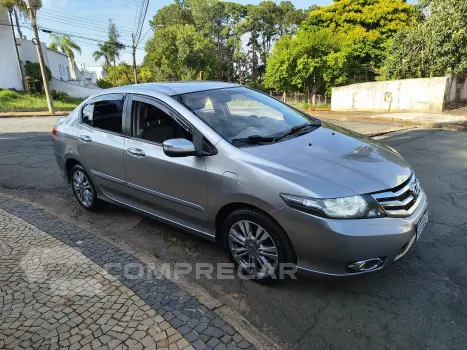 CITY 1.5 EX Sedan 16V
