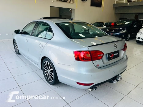 JETTA 2.0 COMFORTLINE 120CV FLEX 4P TIPTRONIC