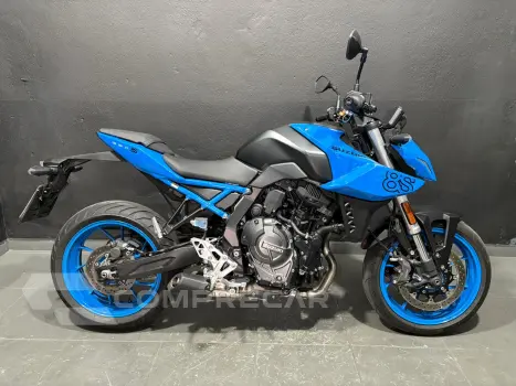 GSX-8S