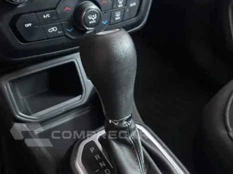 RENEGADE - 1.8 16V SPORT 4P AUTOMÁTICO
