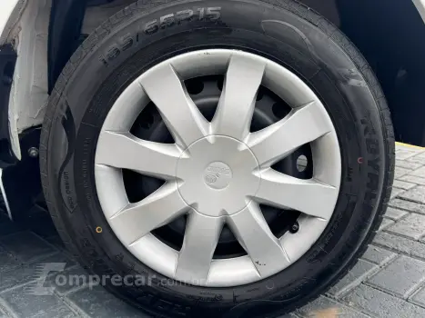 LOGAN 1.0 12V SCE Life