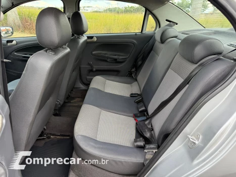 VOYAGE 1.0 12V MPI Totalflex