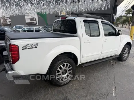 FRONTIER 2.5 PLATINUM 4X4 CD TURBO ELETRONIC DIESEL 4P AUTOM