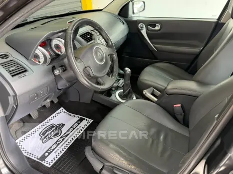 MEGANE 1.6 Dynamique Grand Tour 16V