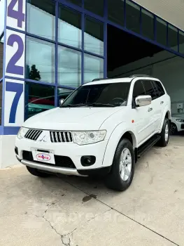 Mitsubishi Pajero DAKAR 3.2 4x4 T.I. Dies. 5p Aut. 4 portas