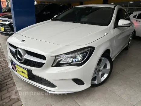 Mercedes-Benz CLA-180 1.6 16V 122cv Aut. 4 portas