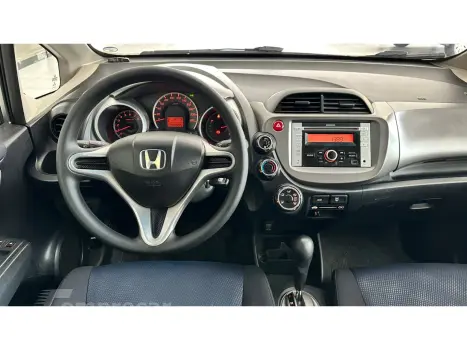 FIT 1.4 LX 16V FLEX 4P AUTOMÁTICO