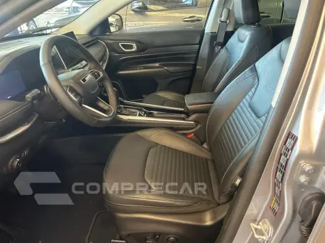 COMMANDER 1.3 T270 TURBO FLEX LIMITED AT6