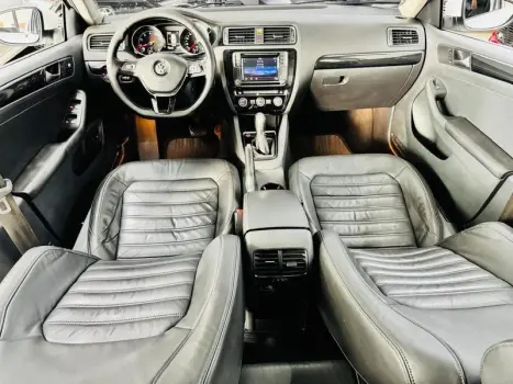 JETTA HIGHLINE TSI 2.0 211CV