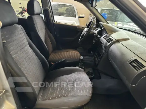 PARATI 1.6 MI City 8V G.III