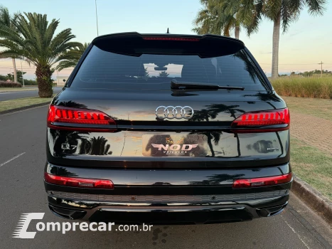 Q7 3.0 55 TFSI Performance Black Quattro