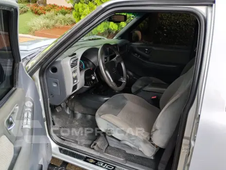 S10 2.4 Advantage 4X2 CD 8V