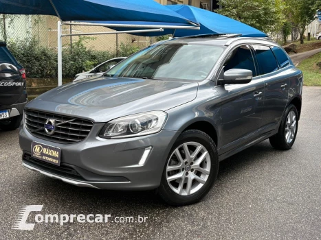 Volvo XC60 2.4 D5 Momentum AWD 4 portas
