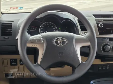 Hilux SW4 SR 4x2 2.7/ 2.7 Flex 16V Aut.