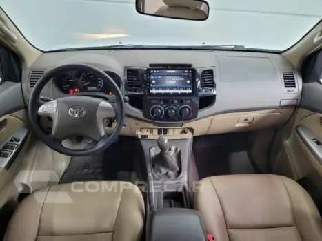 HILUX SW4 - 2.7 SR 4X2 16V 4P MANUAL