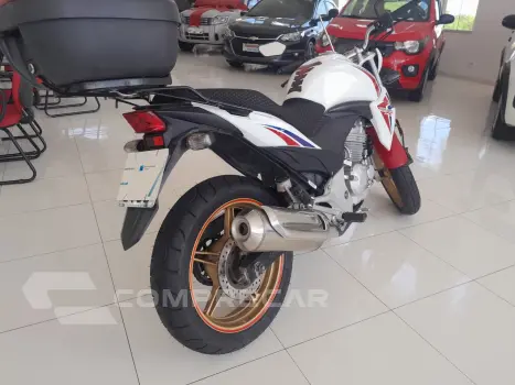 CB 300 R ESPECIAL EDITION