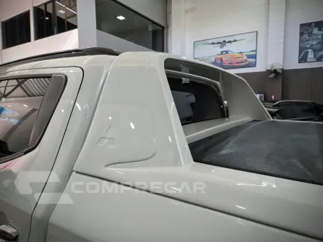 L200 TRITON  2.4 16V TURBO DIESEL SPORT HPE-S CD 4P 4X4 AUTO