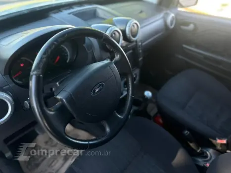 ECOSPORT 1.6 XLT FREESTYLE 8V FLEX 4P MANUAL