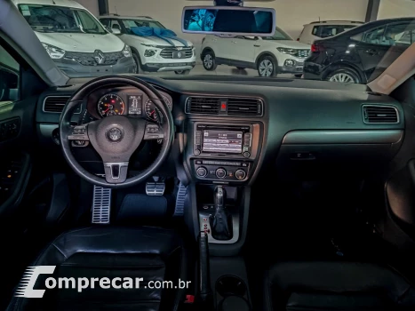 JETTA 2.0 TSI HIGHLINE 200CV GASOLINA 4P TIPTRONIC