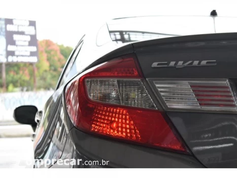 CIVIC - 1.8 EXS 16V 4P AUTOMÁTICO