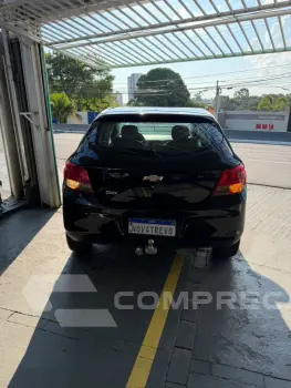 ONIX HATCH SELEÇÃO 1.0 8V Flex 5p Mec.