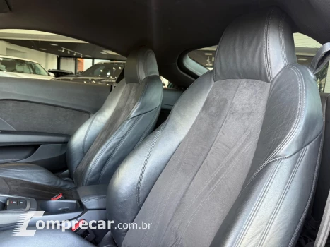 TT 2.0 16v TFSI S-Tronic