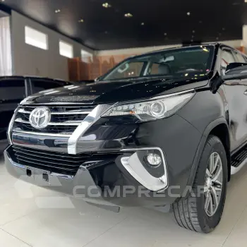 HILUX SW4 2.8 SRX 4X4 7 Lugares 16V Turbo Intercooler