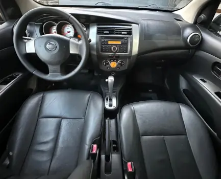 GRAND LIVINA 1.8 SL 16V