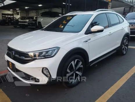 Volkswagen Nivus 1.0 4P FLEX 200 TSI HIGHLINE TURBO AUTOMÁTICO 4 portas