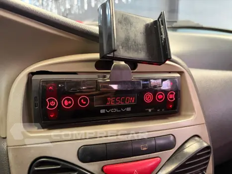 SIENA 1.0 MPI FIRE CELEBRATION 8V FLEX 4P MANUAL