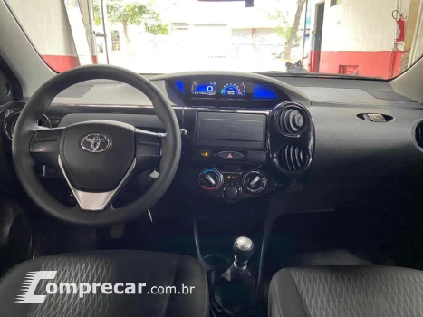 Toyota ETIOS 1.3 HBX 16V FLEX 4P MANUAL 4 portas