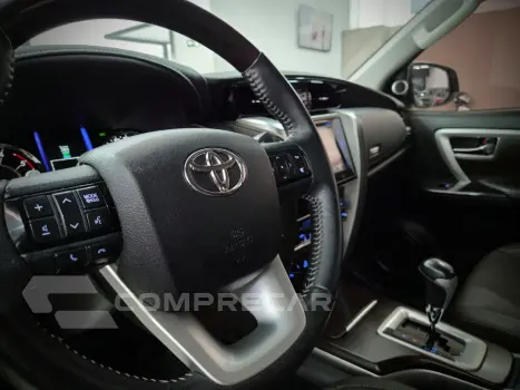 HILUX SW4 2.8 SRX 4X4 7 LUGARES 16V TURBO INTERCOOLER DIESEL