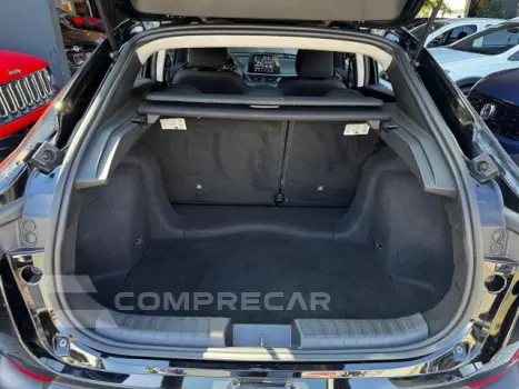 FASTBACK - 1.0 TURBO 200 AUDACE CVT