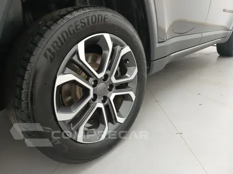 COMMANDER 1.3 T270 TURBO FLEX LIMITED AT6