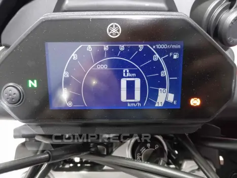 XTZ 250 LANDER CONNECTED