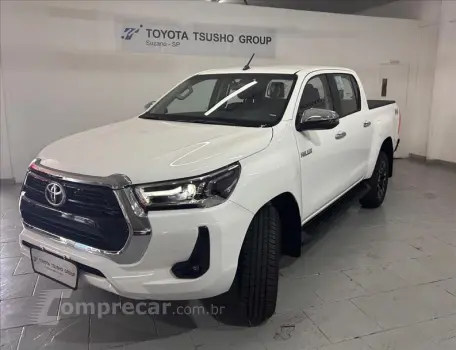 Toyota HILUX 2.8 D-4d Turbo CD SRV 4X4 4 portas