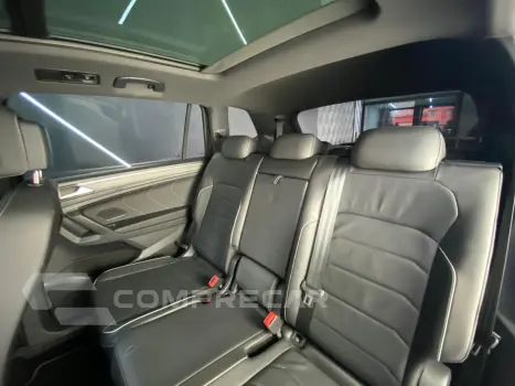 TIGUAN Allspac R-Line 300 TSI 2.0