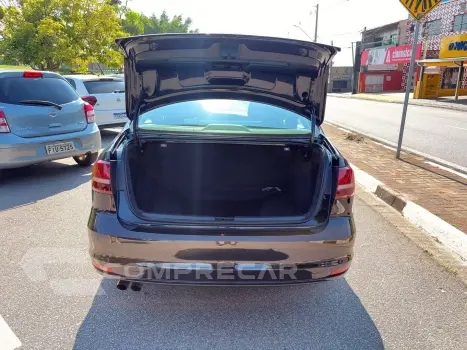 JETTA 1.4 16V TSI TRENDLINE GASOLINA 4P TIPTRONIC