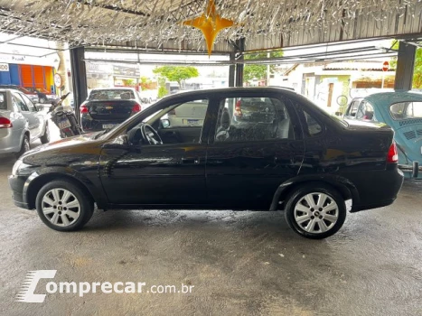 CLASSIC - 1.0 MPFI LS 8V 4P MANUAL