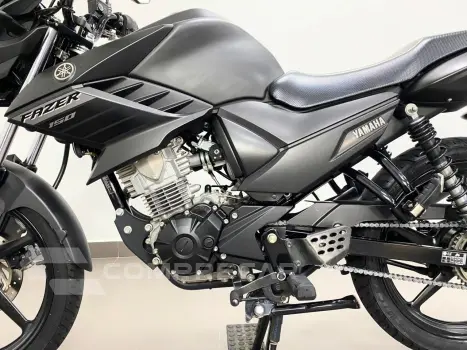 YAMAHA YS 150 FAZER SED
