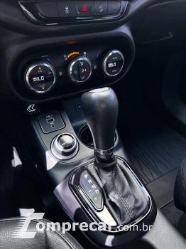 TORO 2.0 16V Turbo Ultra 4WD