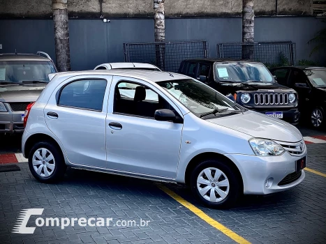 Toyota ETIOS 1.3 X 16V 4 portas