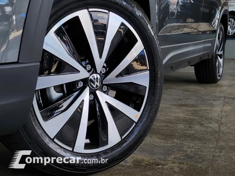TAOS 1.4 250 TSI TOTAL FLEX COMFORTLINE AUTOMÁTICO