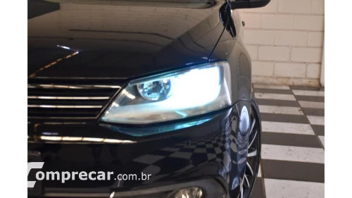 JETTA - 2.0 TSI HIGHLINE 200CV 4P TIPTRONIC