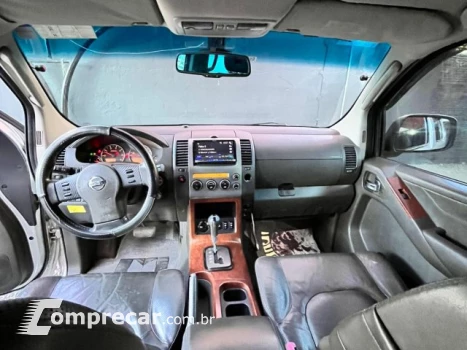 PATHFINDER - 2.5 LE 4X4 TURBO INTERCOOLER 4P AUTOMÁTICO