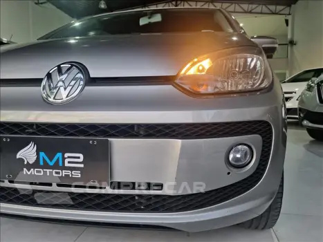 UP 1.0 TSI Move UP 12V