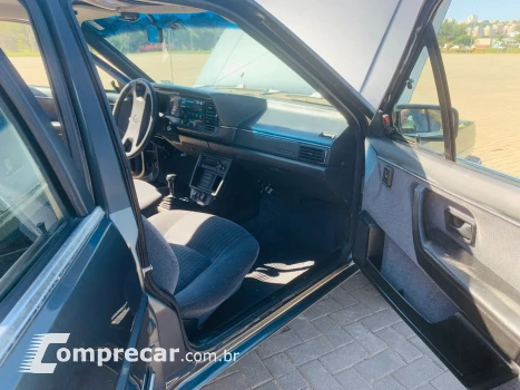 SANTANA 2.0 GLS 8V