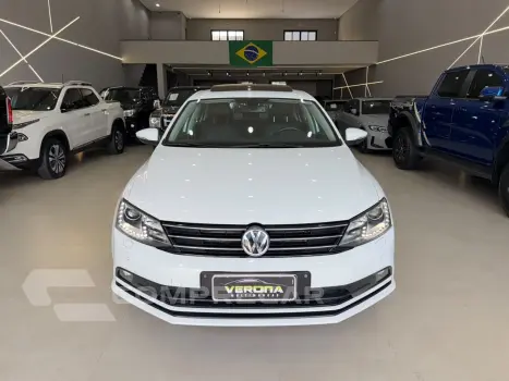 JETTA Highline 2.0 TSI 16V 4p Tiptronic